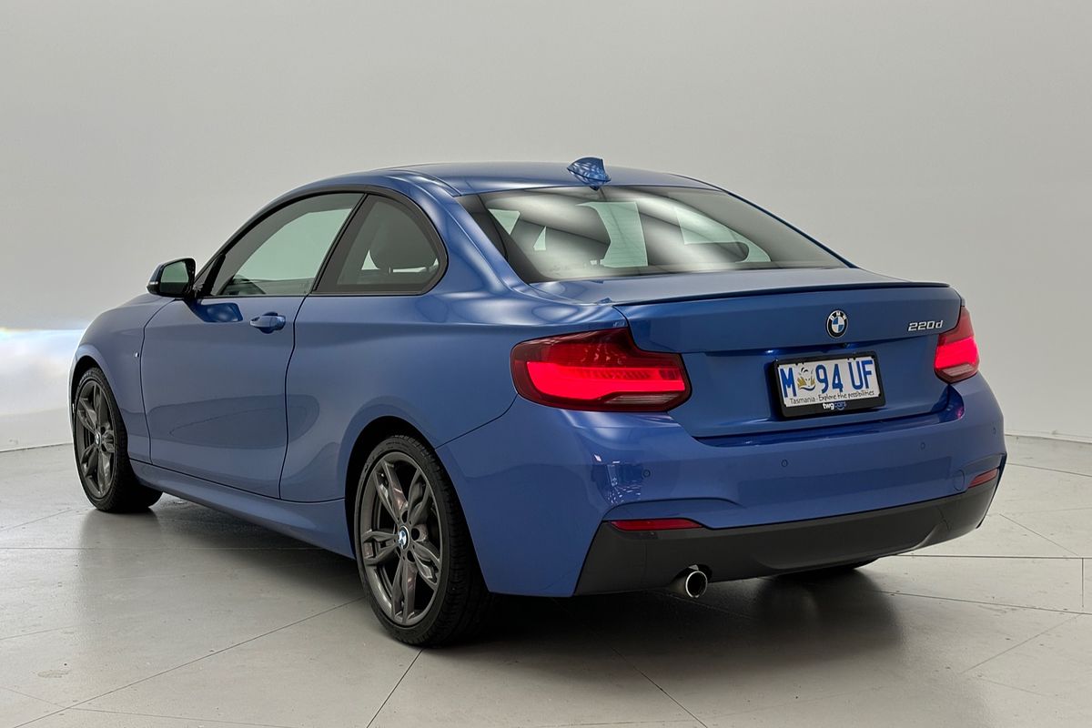 2014 BMW 2 Series 220d Sport Line F22