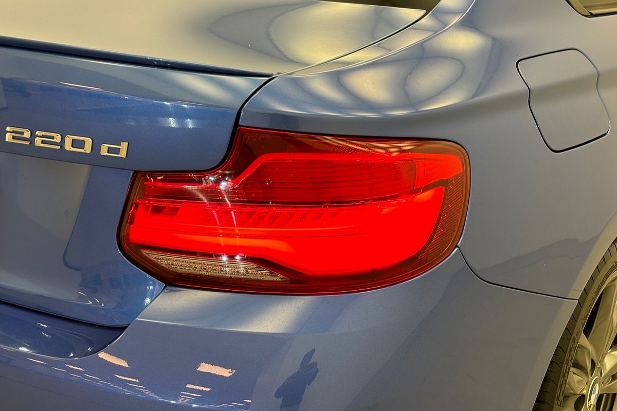 2014 BMW 2 Series 220d Sport Line F22