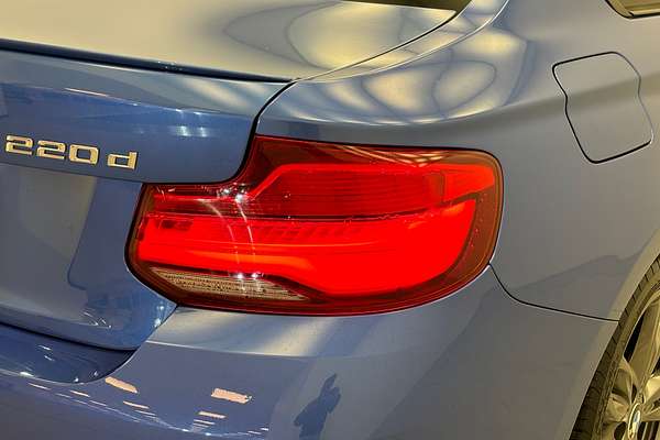 2014 BMW 2 Series 220d Sport Line F22