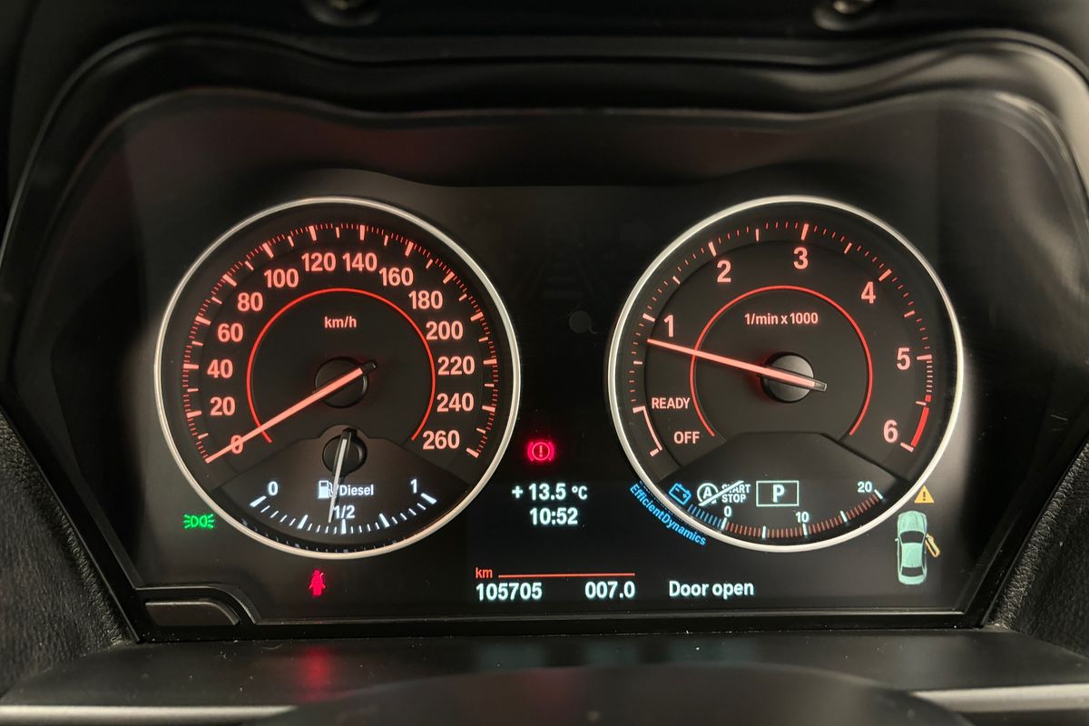 2014 BMW 2 Series 220d Sport Line F22