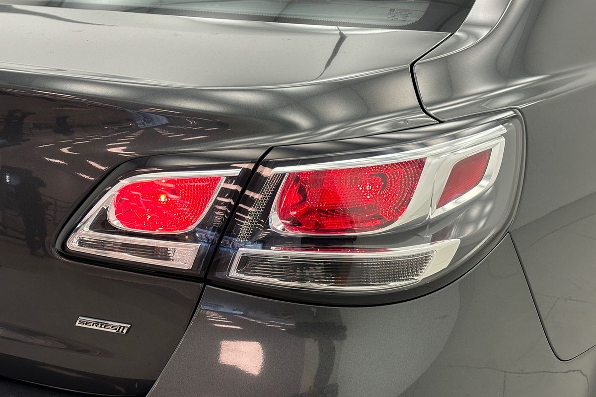 2017 HOLDEN CALAIS V 6 SP AUTOMATIC 4D SEDAN V6