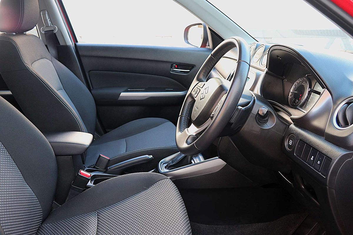2023 Suzuki Vitara LY Series II