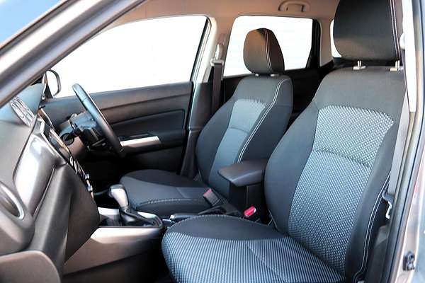 2024 Suzuki Vitara LY Series II