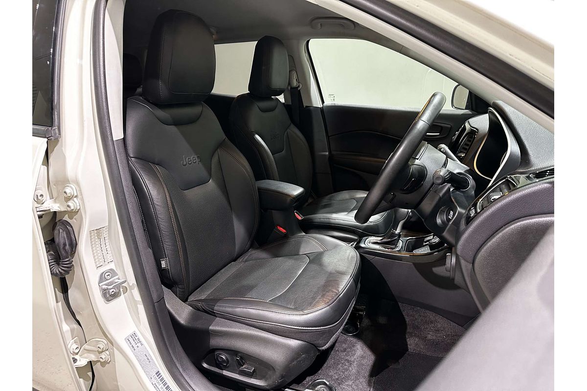 2019 Jeep Compass Limited M6