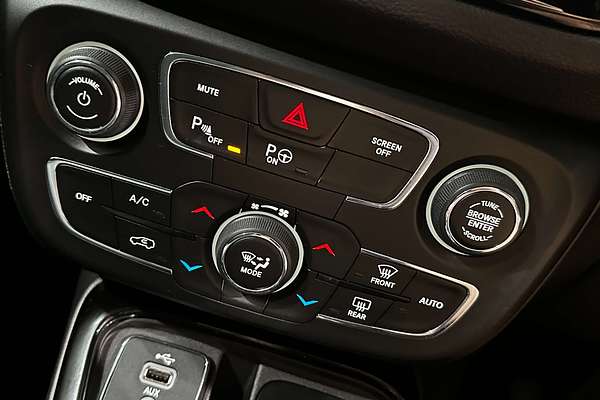 2019 Jeep Compass Limited M6