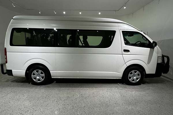 2017 Toyota Hiace Commuter KDH223R ELWB High Roof