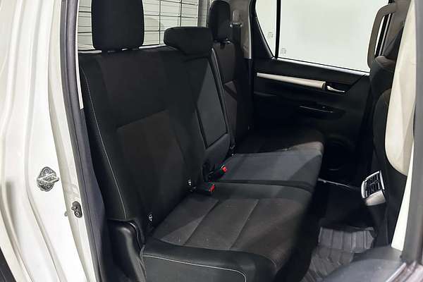 2018 Toyota Hilux SR5 GUN126R 4X4