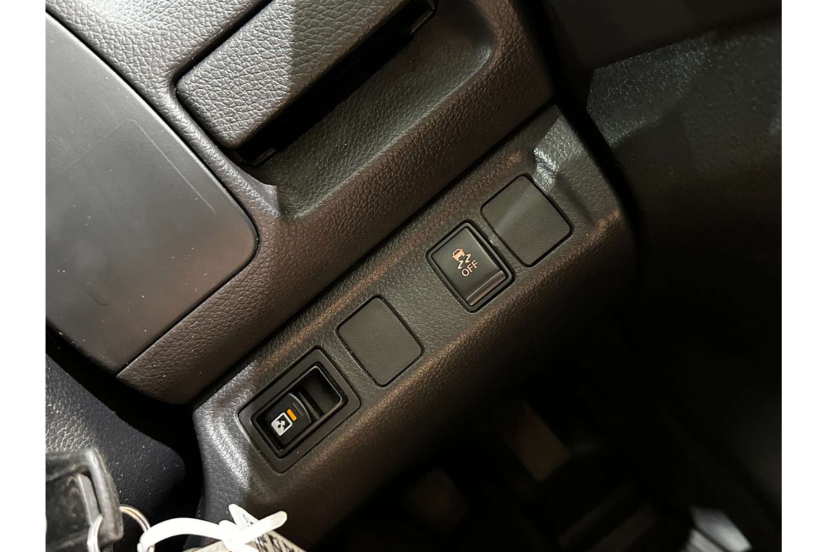 2019 Nissan Navara RX D23 Series 4 4X4
