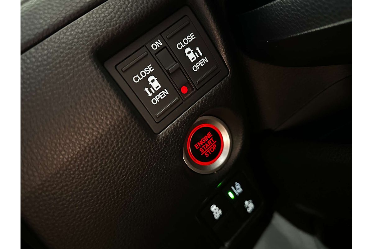 2019 Honda N-Box Custom G L Turbo Honda Sensing JF3