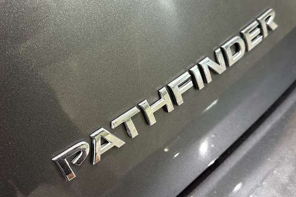 2020 Nissan Pathfinder ST-L R52 Series III