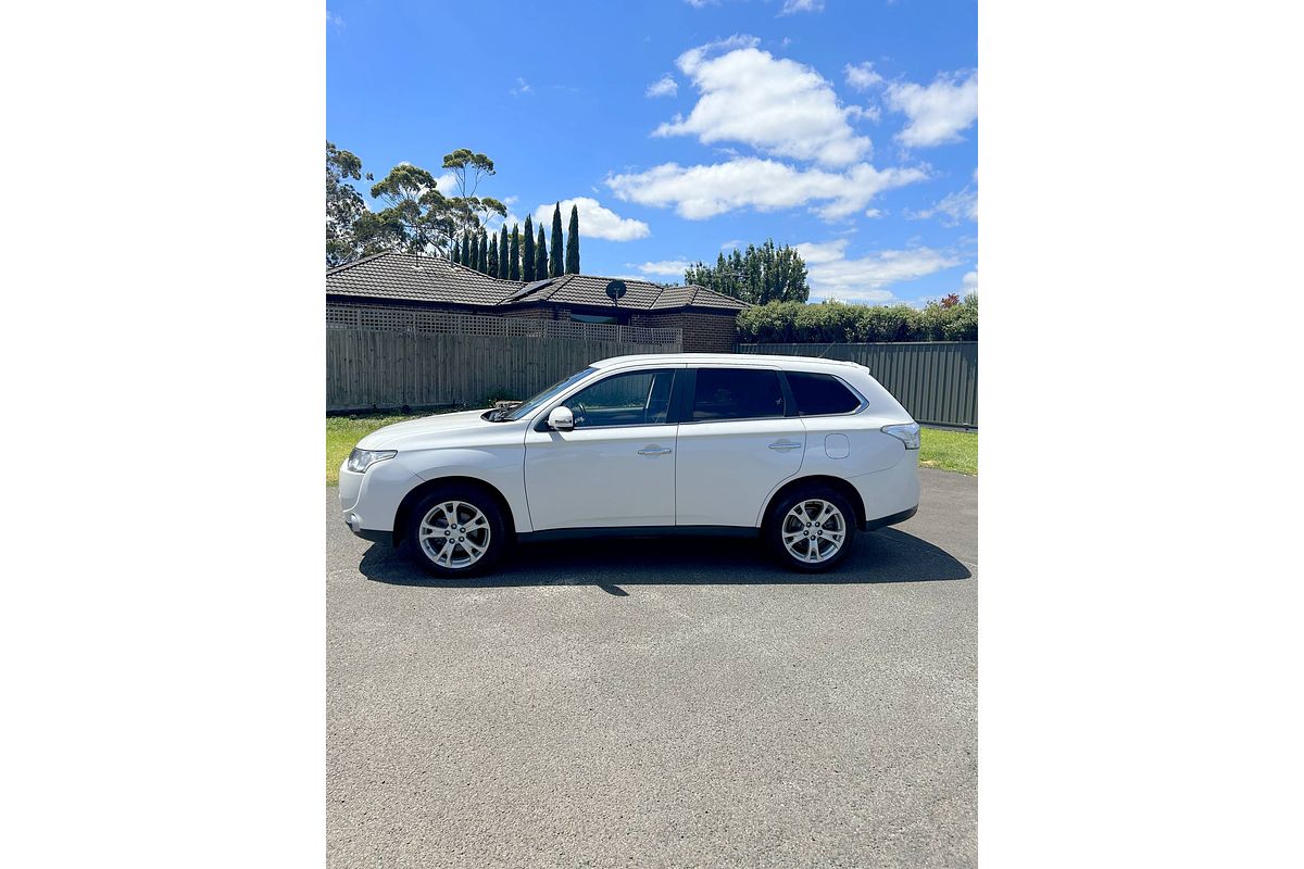 2013 Mitsubishi Outlander ASPIRE (4x4) ZJ