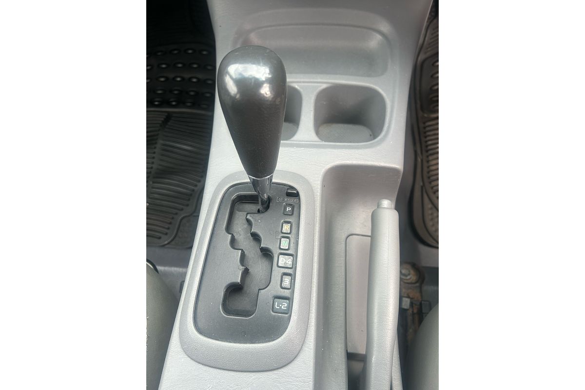 2006 Toyota Hilux SR GGN15R 06 UPGRADE REAR WHEEL DRIVE