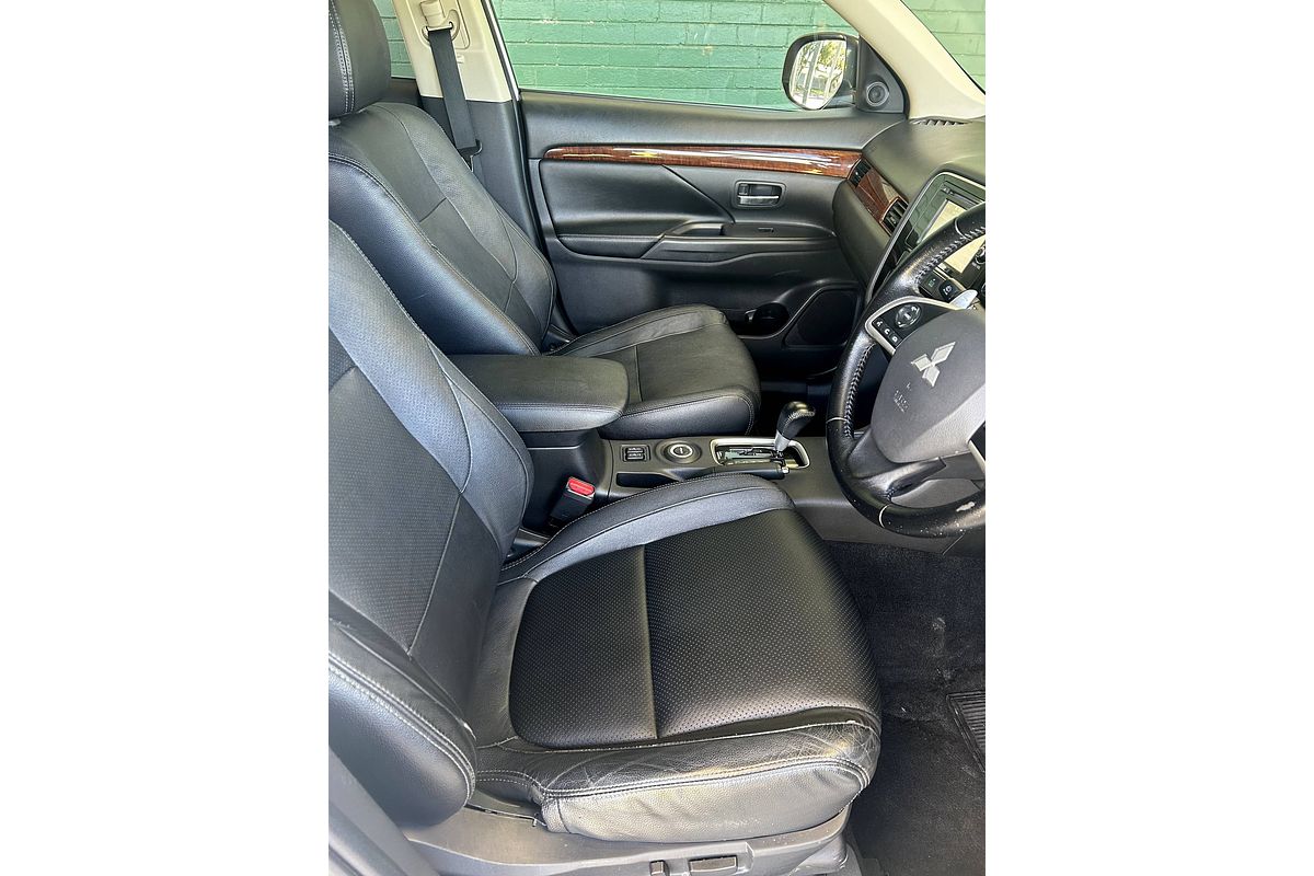 2013 Mitsubishi Outlander ASPIRE (4x4) ZJ