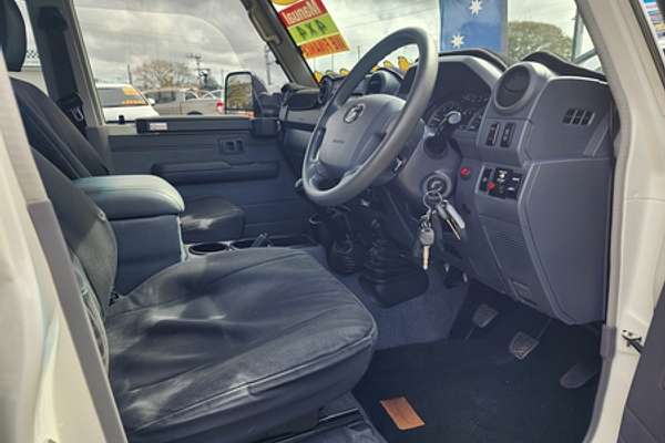 2018 Toyota Landcruiser GXL VDJ79R