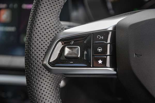 2025 MG ZS Essence Hybrid+ ZS32