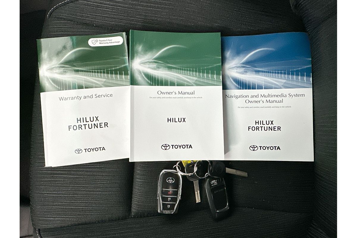 2023 Toyota Hilux SR5 GUN126R 4X4