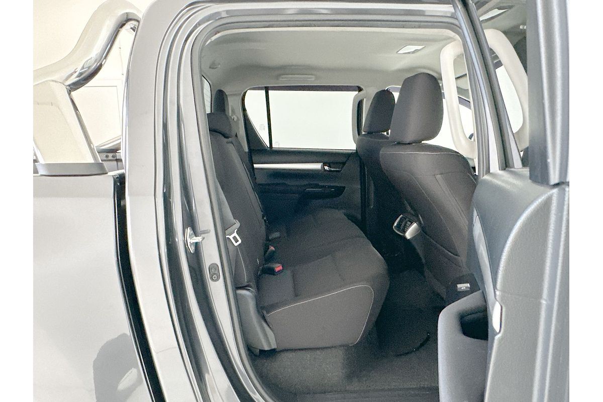 2023 Toyota Hilux SR5 GUN126R 4X4