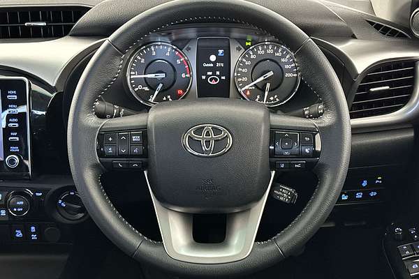 2023 Toyota Hilux SR5 GUN126R 4X4