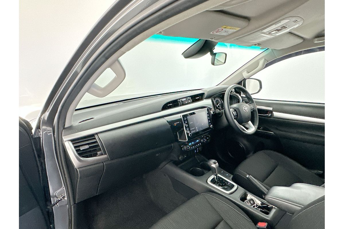 2023 Toyota Hilux SR5 GUN126R 4X4