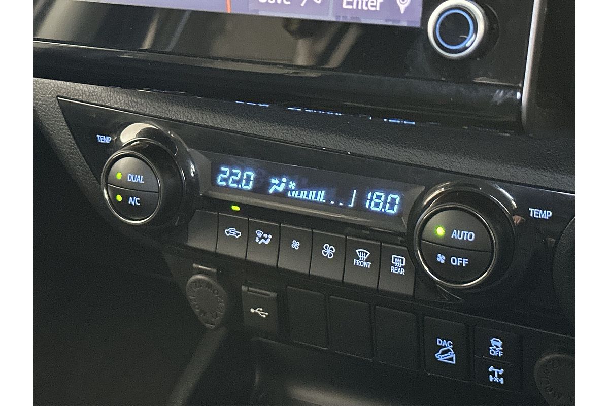 2023 Toyota Hilux SR5 GUN126R 4X4