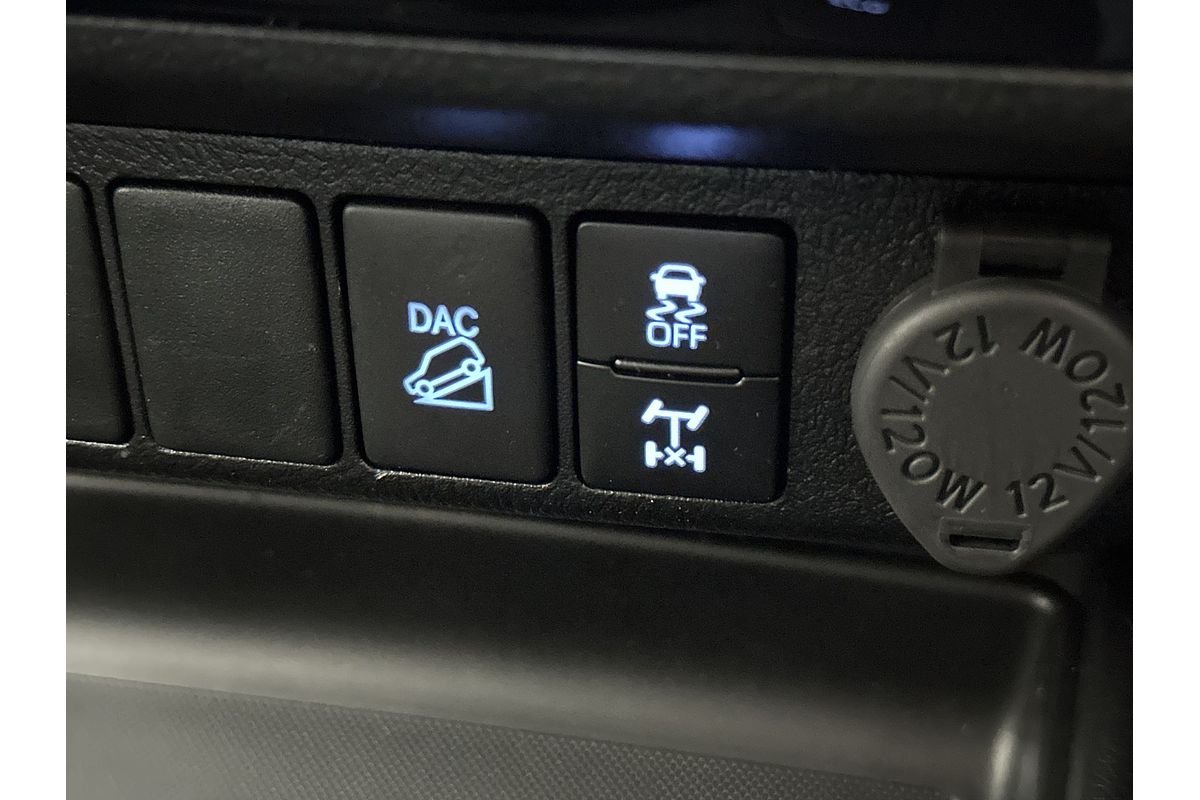 2023 Toyota Hilux SR5 GUN126R 4X4