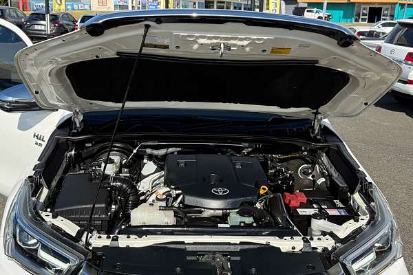 2021 Toyota Hilux SR5 GUN126R 4X4