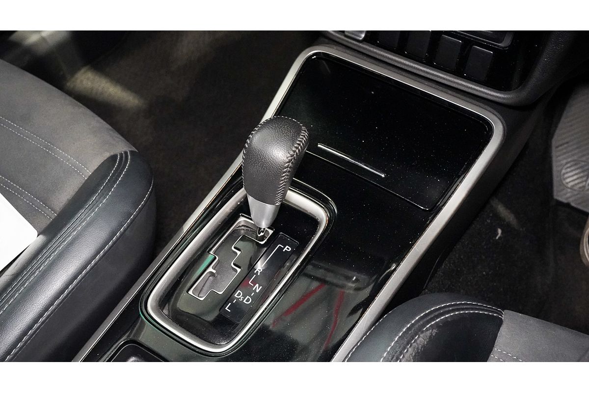 2019 Mitsubishi Outlander LS ZL