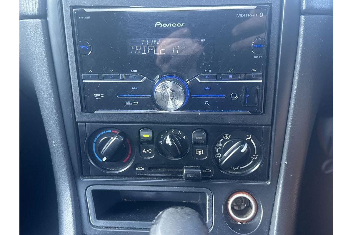 2000 Mazda MX-5 NB Series 2