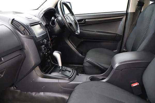 2019 Isuzu D-MAX SX High Ride Rear Wheel Drive