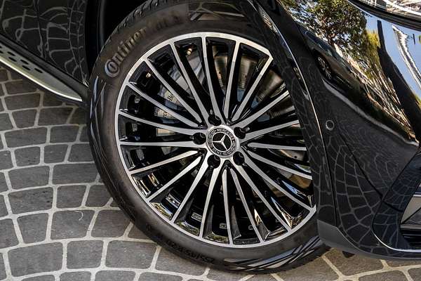 2025 Mercedes-Benz GLC-Class GLC300 X254