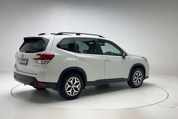 2020 Subaru Forester 2.5i S5