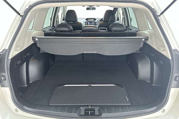 2020 Subaru Forester 2.5i S5