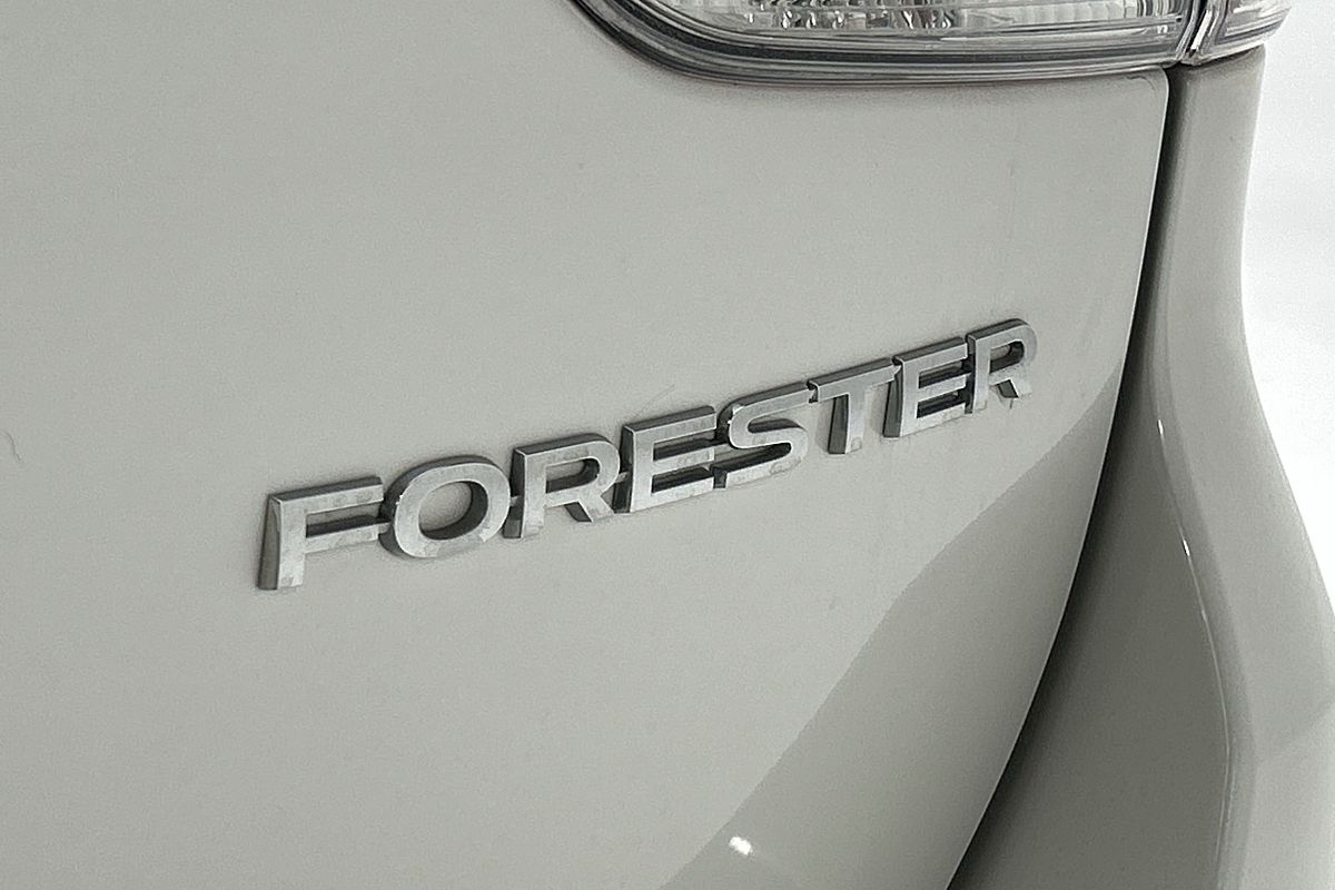 2020 Subaru Forester 2.5i S5