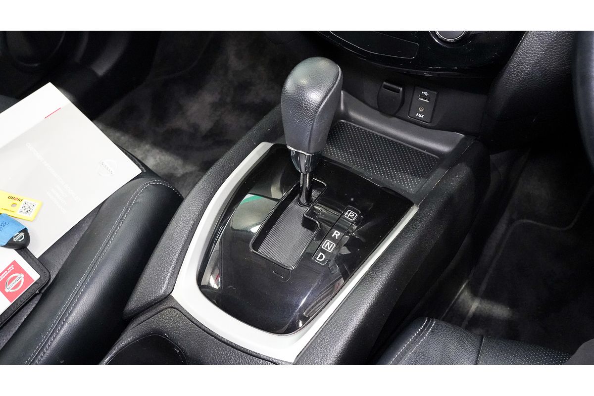 2015 Nissan X-TRAIL ST-L T32