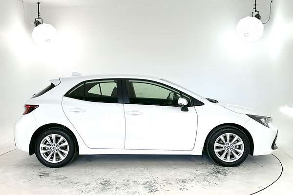 2024 Toyota Corolla Ascent Sport MZEA12R