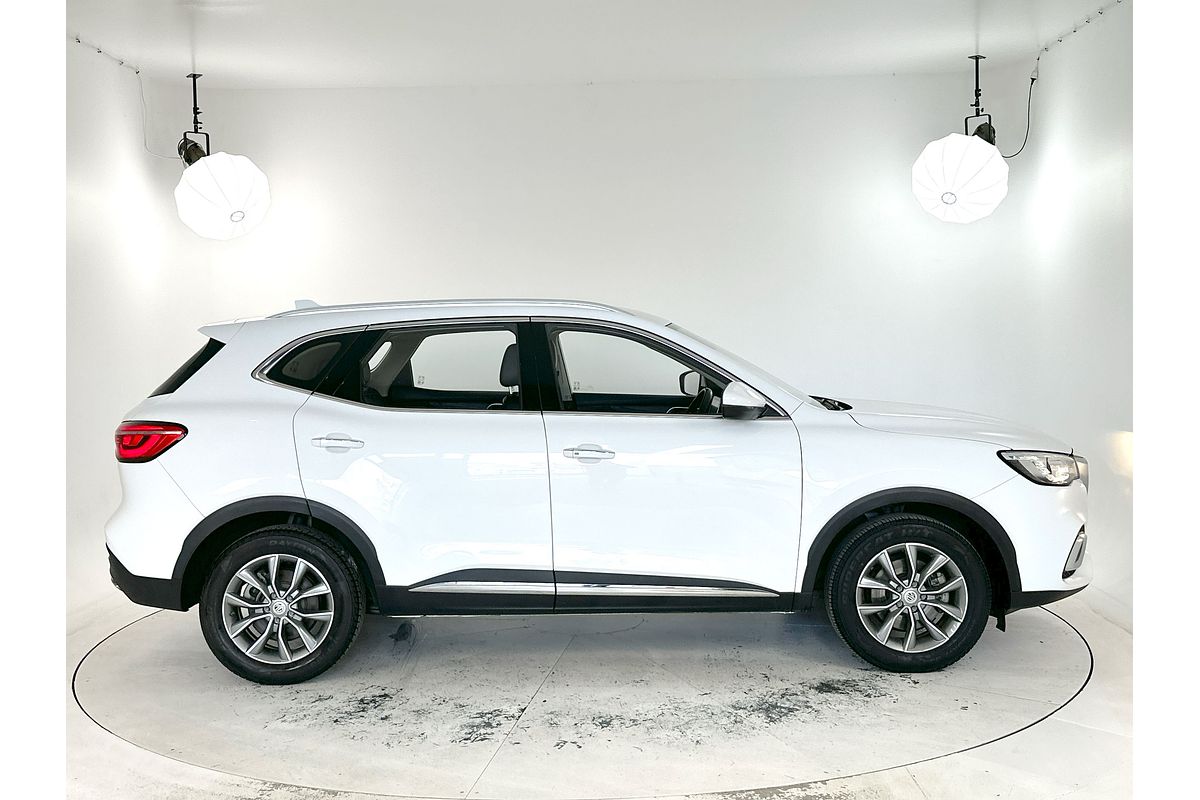 2022 MG HS Vibe SAS23