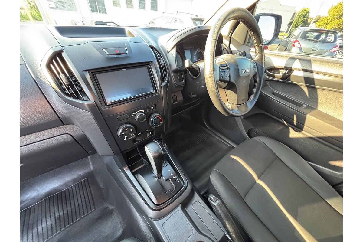 2015 Isuzu D-MAX SX High Ride Rear Wheel Drive
