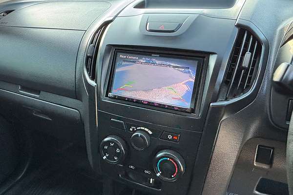 2015 Isuzu D-MAX SX High Ride Rear Wheel Drive