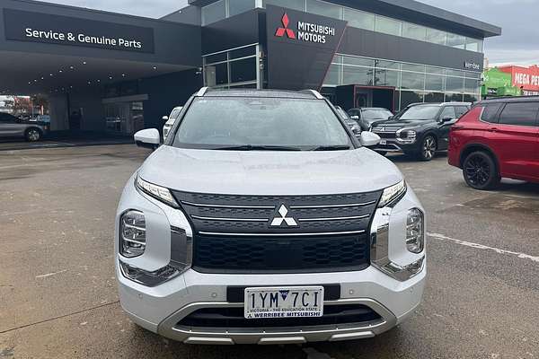 2023 Mitsubishi Outlander Exceed Tourer ZM