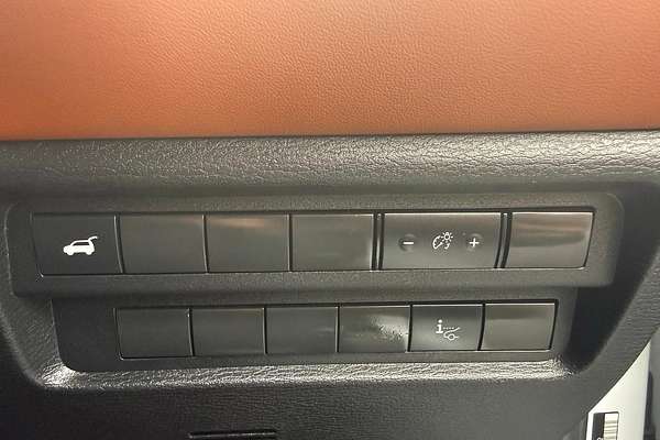 2023 Mitsubishi Outlander Exceed Tourer ZM