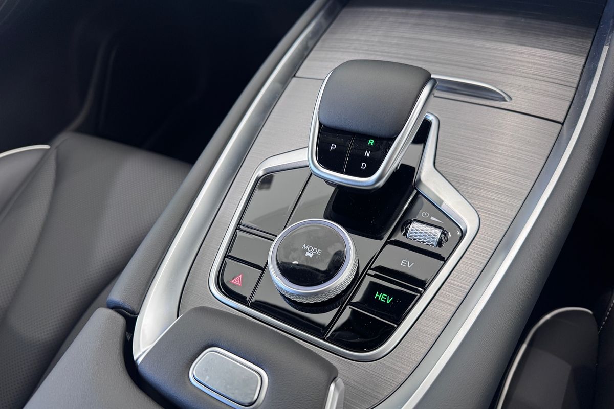 2025 Chery Tiggo 7 Super Hybrid Ultimate T32