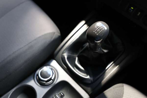 2020 Mitsubishi Triton GLX MR 4X4