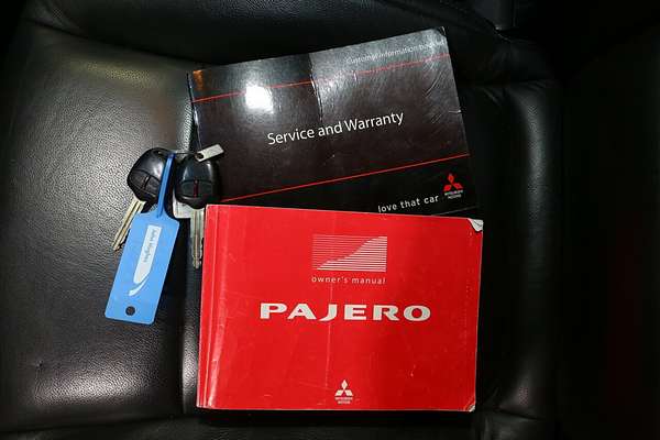 2012 Mitsubishi Pajero Platinum NW