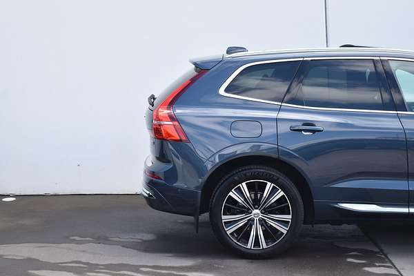 2023 Volvo XC60 Ultimate B5 Bright