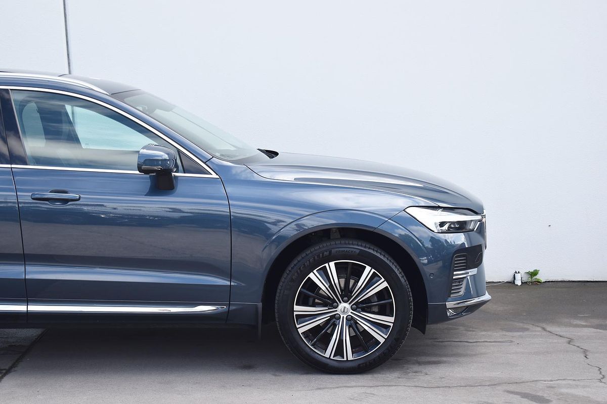 2023 Volvo XC60 Ultimate B5 Bright