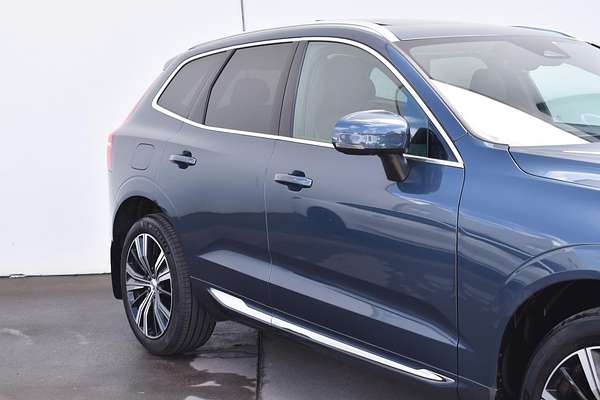 2023 Volvo XC60 Ultimate B5 Bright