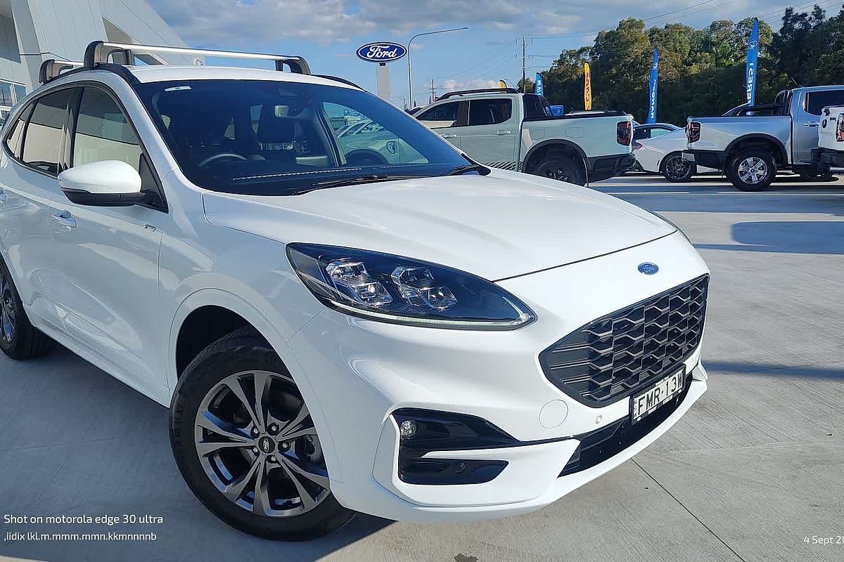 2023 Ford Escape ST-Line ZH