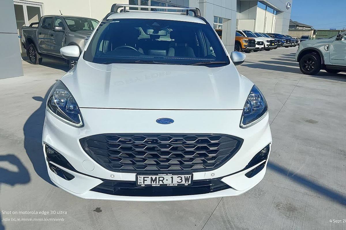 2023 Ford Escape ST-Line ZH