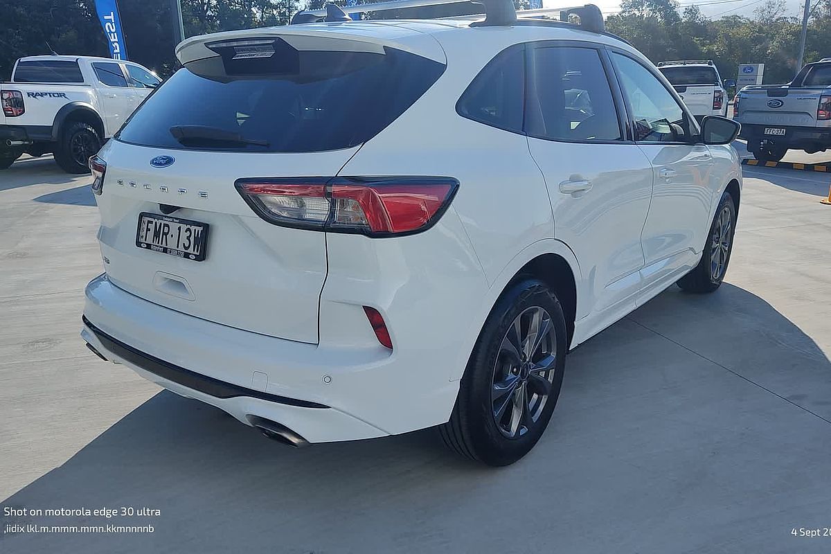 2023 Ford Escape ST-Line ZH