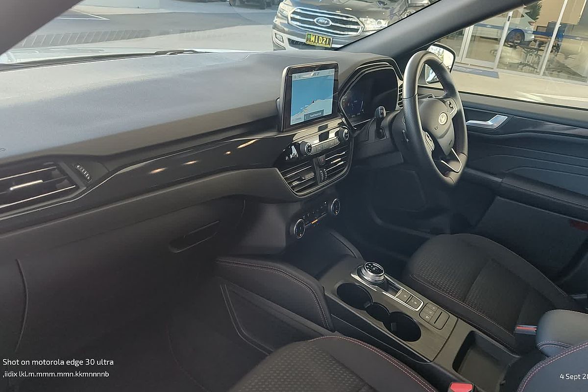 2023 Ford Escape ST-Line ZH